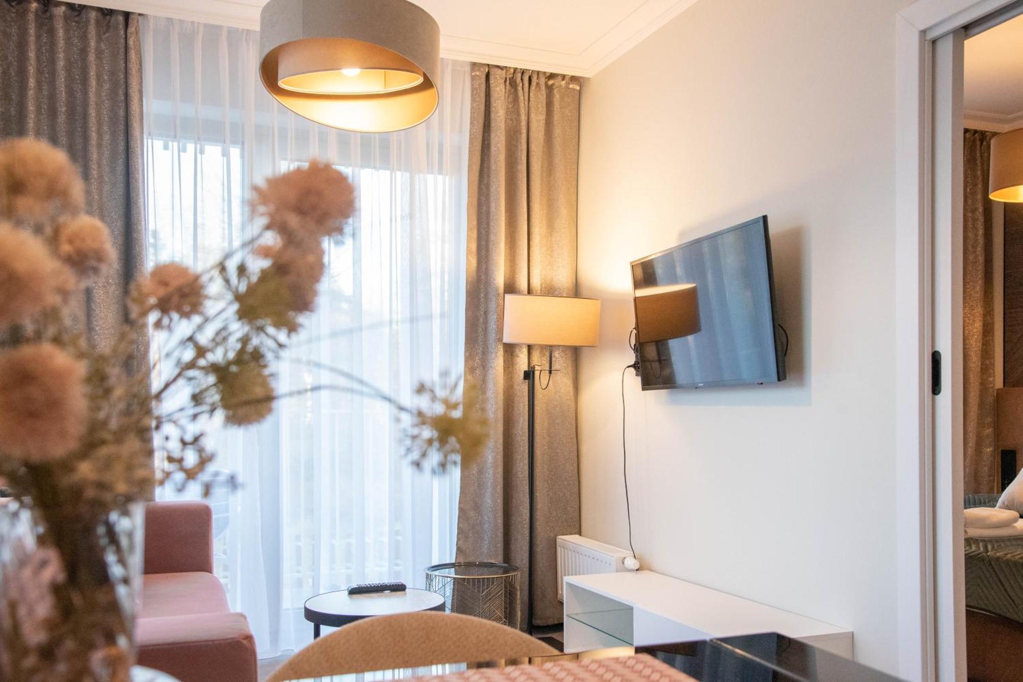 Rubus - Apartament Z Sypialnia & Parking - Apartamenty Na Wyspie Świnoujście Esterno foto