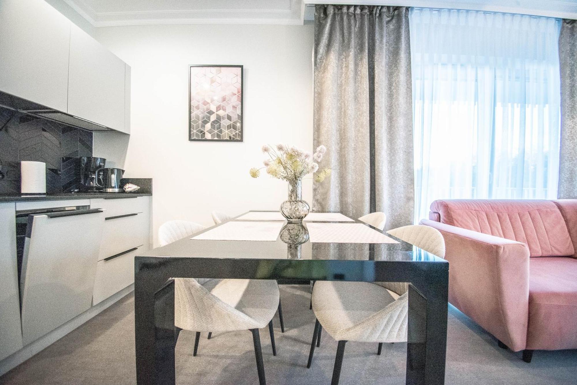 Rubus - Apartament Z Sypialnia & Parking - Apartamenty Na Wyspie Świnoujście Esterno foto